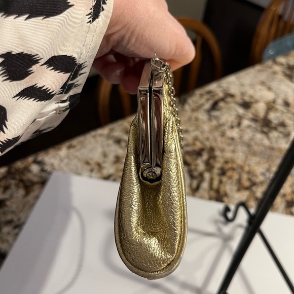 Vintage Handbag Gold Clutch leather lined with Chain - Picture 6 of 11